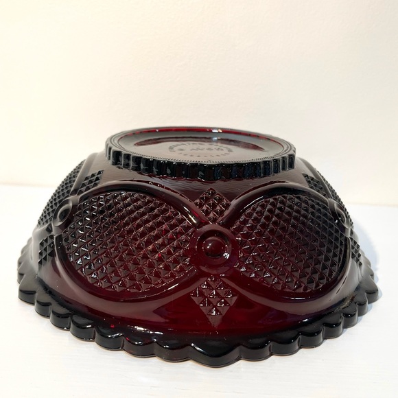 Vintage Avon Centennial Edition Cape Cod Ruby Red Bowl - Picture 4 of 8